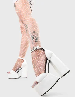 Lamoda Platform><noscript><img width=