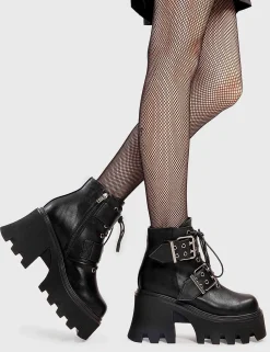 Lamoda Calf><noscript><img width=