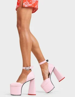 Lamoda Platform><noscript><img width=