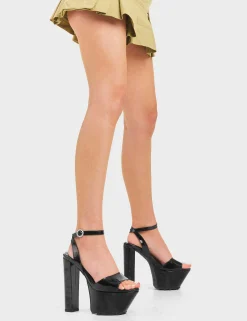Lamoda Platform><noscript><img width=