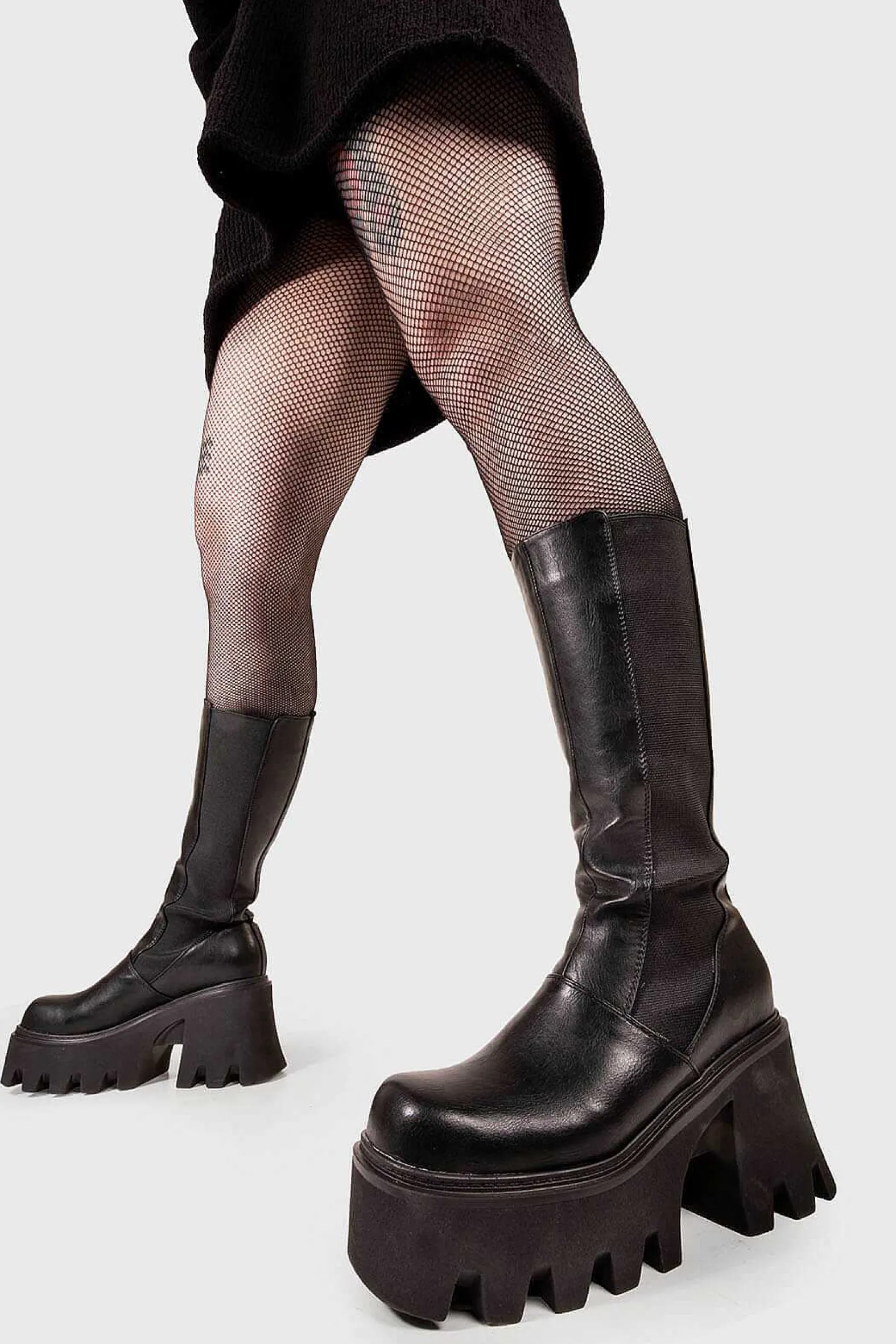 Lamoda Chunky>Tear Em' Up Chunky Platform Ankle Boots