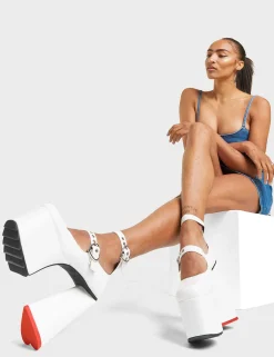 Lamoda Platform><noscript><img width=